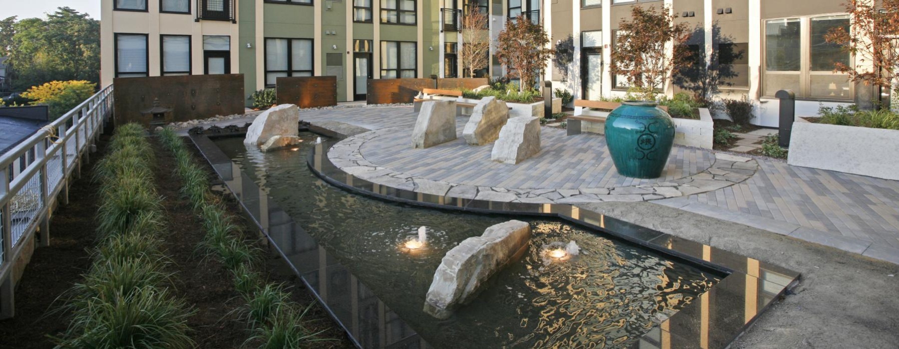 water are in outside courtyard